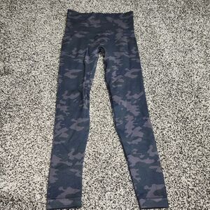 Spanx Women Look At Me Now High Waisted Seamless Leggings Black Camo Size Medium